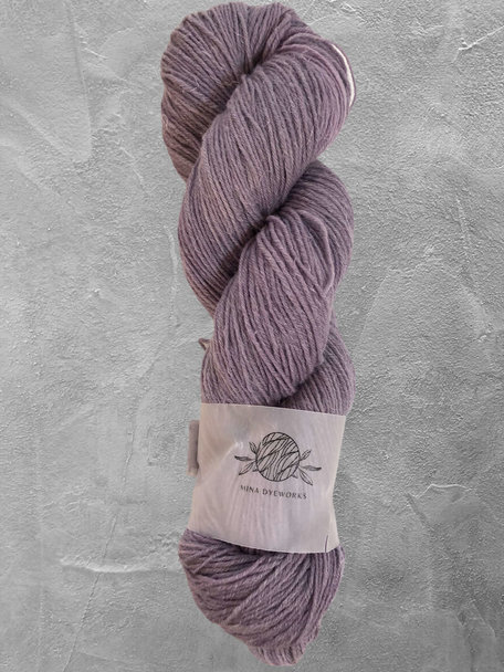 Mina Dyeworks Wollin - "Violet" - 400m - 100g - 85% wool 15% linen