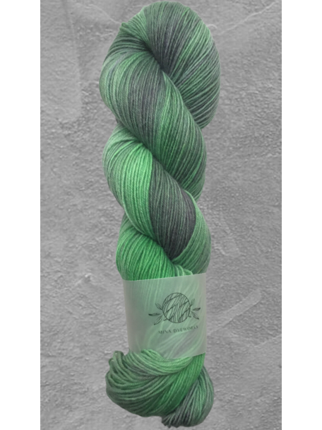 Mina Dyeworks Copy of Socksanity - 100gram=420m 75% wol 25% nylon - ''Thanatos”