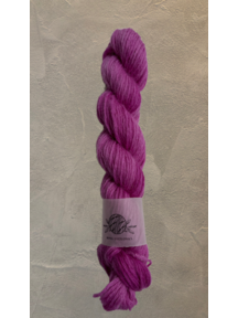 Mina Dyeworks Heritage  - 50gram=75-85m 100% New Zealand Wool - ''H025”