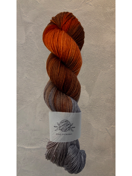 Mina Dyeworks Socksanity  - 100gram=420m 75% wol 25% nylon - ''SS208”