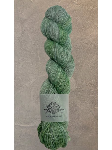 Mina Dyeworks Copy of Sock Hemp - "SH052" - 67% wool 23% biodeg.polyamid 10% hemp100g - 420m