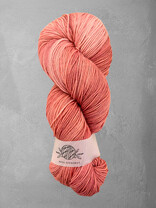 Mina Dyeworks Sock  - ''Peaches Peaches Peaches'' 425m - 100g - 80%merino - 20% polyamide