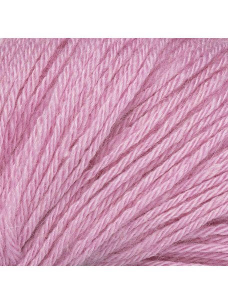 Novita Novita x Laine Helene - 5241 - Flower Bud