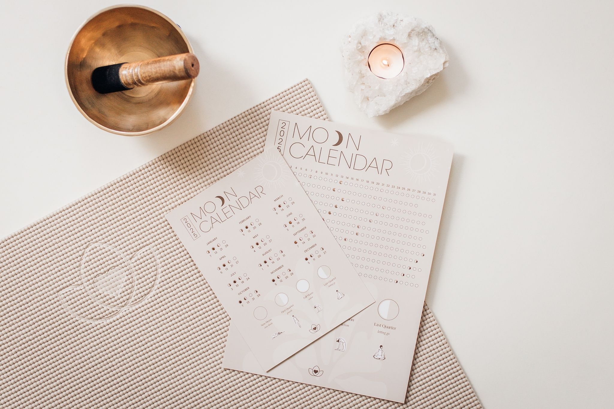Maankalender 2025 a5 Lotus Superyoga