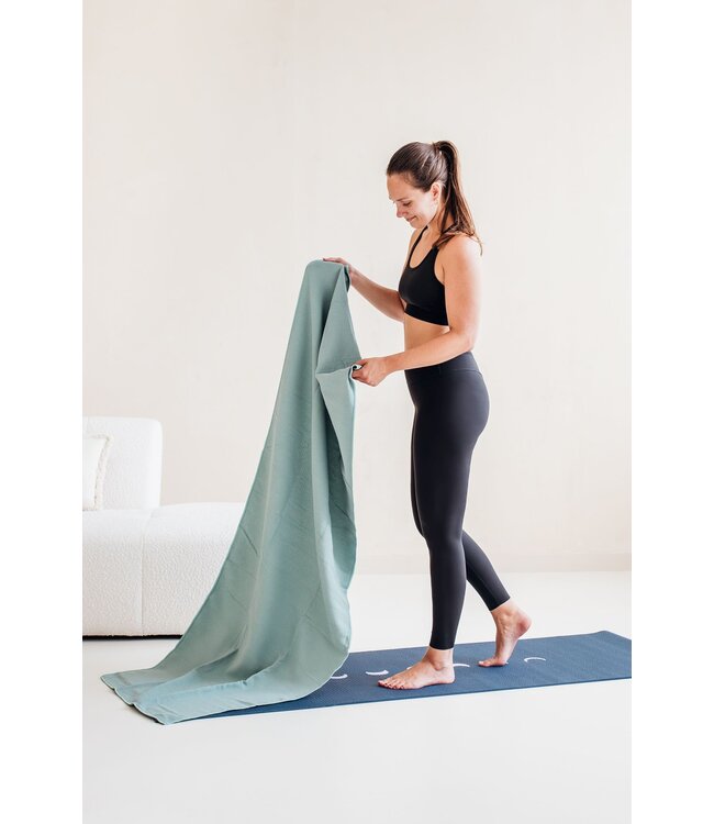 Yoga handdoek antislip asgroen - Lotus