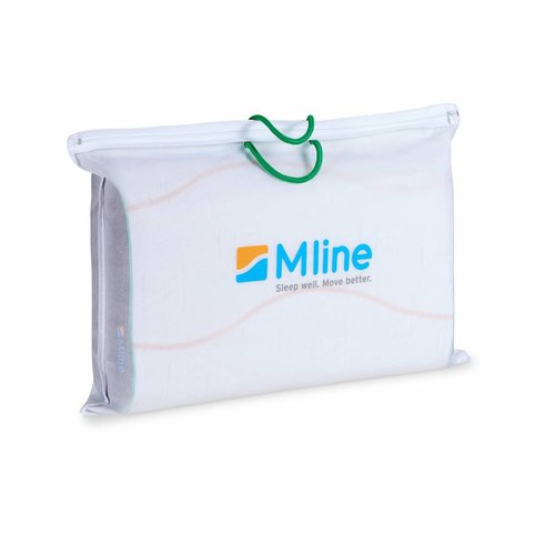 M Line Pillow You groen 12 cm kussen