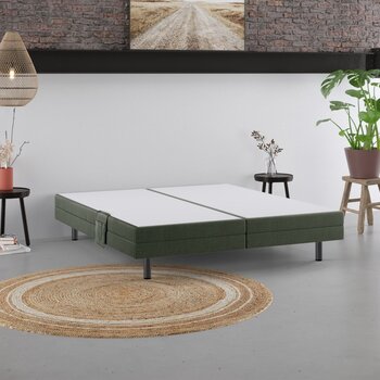 Cinderella elektrische boxspring onderstel 2x 80x200. (excl. hb) Poten (8x): zwart rond 16cm. Stof: Magnifique Jungle 08