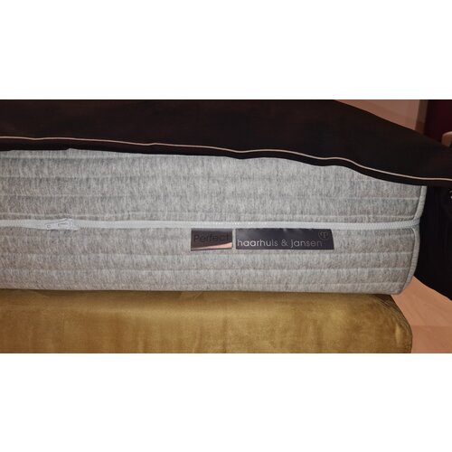Sleepfast Showmodel Bas Boxspring geel 180x200 elektrisch