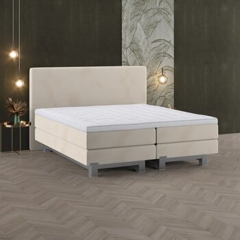 Caresse Boxspring 4650 Vlak 180x200 - Stof: Vienna Beige - Matrassen: Pocket1000 Extra stevig / Pocket500 Extra stevig - Topper 855 Gelfoam 13 cm
