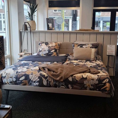 Avek Showmodel Stiel - Stof: Luca 5 - 200x210 spiraal 2 motorig - Hoofdbord: Type 500 zwevend