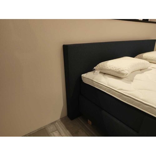 Avek Boxspring 1927 Original elektrisch 180x210 - Matrassen soepel+stevig - Topper:Innerzone latex - Stof: Boech 49 - Blokpoot eiken14cm - Showmodel