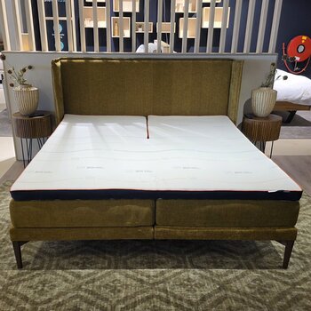 M Line bed Element Vivid 180x210 - Showmodel