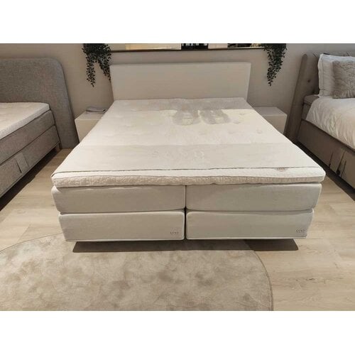Eastborn Sand Boxspring Cube vlak 180x210 Eastborn Sand Boxspring Cube vlak 180x210