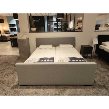 Sleepfast Sleepfast Ledikant gestoffeerd basic recht 180x200