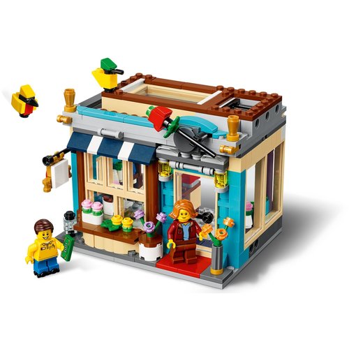 LEGO Creator 3 in 1 31105 Woonhuis en Speelgoedwinkel