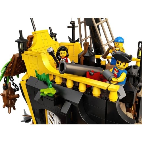 LEGO Ideas 21322 Piraten van Barracuda Baai