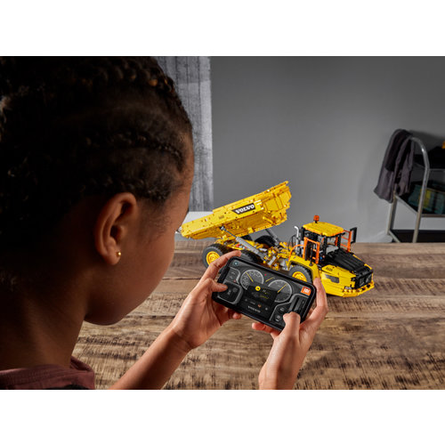 LEGO Technic 42114 Volvo 6x6 Truck met kieptrailer