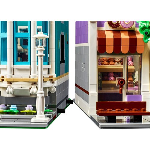 LEGO Creator Expert 10278 Politiebureau LEGO Creator Expert 10278 Politiebureau