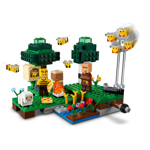 LEGO Minecraft 21165 De bijenhouderij