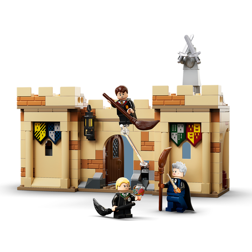 LEGO Harry Potter 76395 Zweinstein: Eerste vliegles