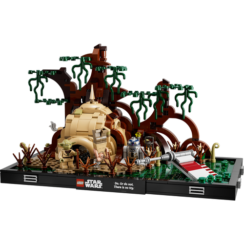 LEGO Star Wars 75330 Jedi training op Dagobah Diorama