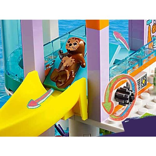 LEGO Friends 41736 Reddingscentrum op zee