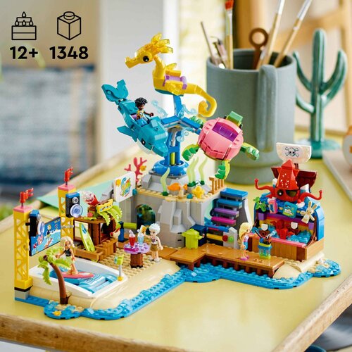 LEGO Friends 41737 Strandpretpark