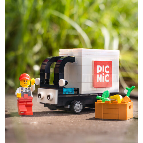 LEGO Picnic2023-01  Supermarkt op Wielen