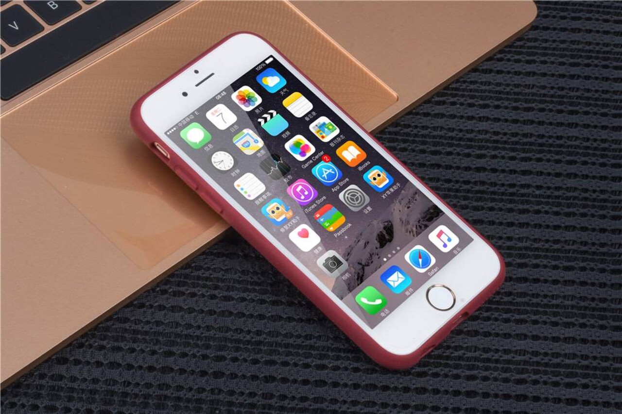 UNIQ Accessory Backcover für iPhone 6/6S - Rot (8719273285633) UNIQ Accessory Backcover für iPhone 6/6S - Rot (8719273285633)