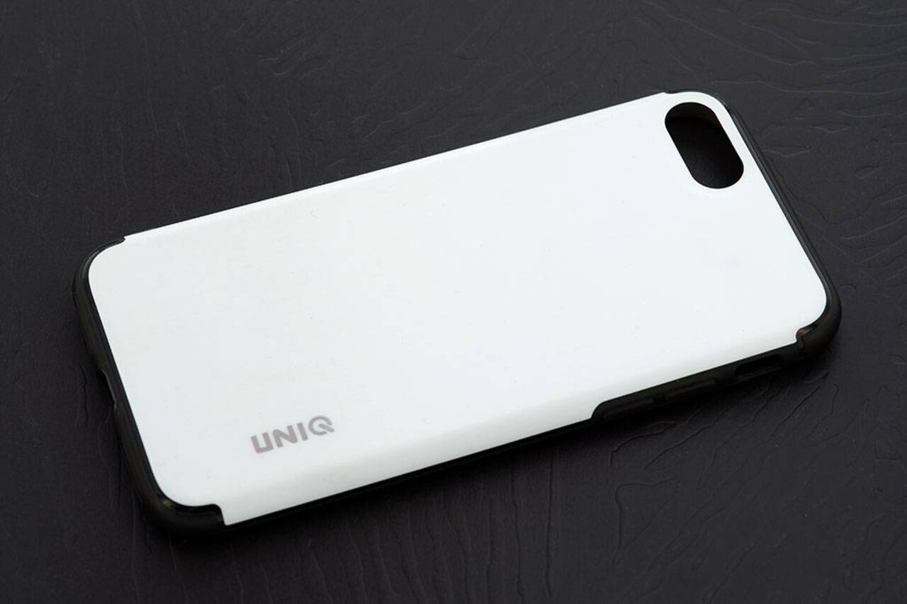 UNIQ Accessory Silicone case for iPhone 7/8 - White (8719273228517)