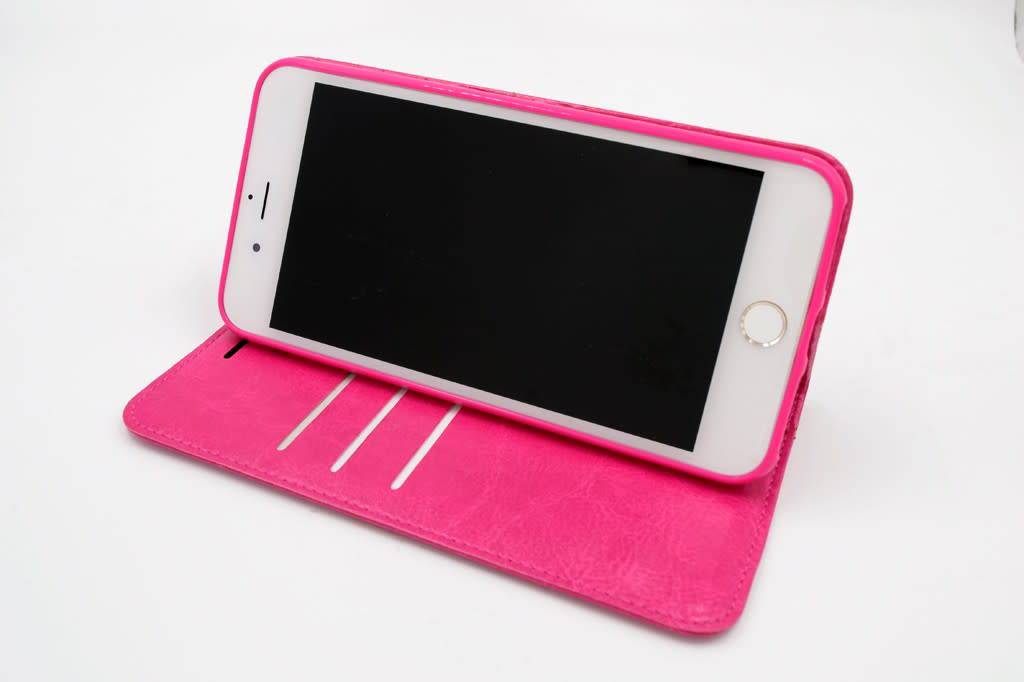 Apple iPhone 7 Plus; iPhone 8 Plus Pasjeshouder Roze Booktype hoesje - Magneetsluiting - Kunststof;TPU, foto 3 van 3