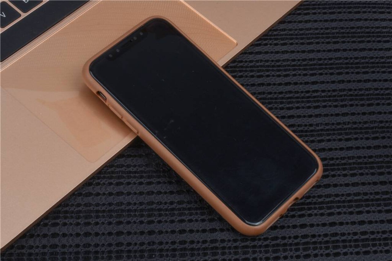 UNIQ Accessory Coque pour iPhone X - Marron (8719273285077) UNIQ Accessory Coque pour iPhone X - Marron (8719273285077)