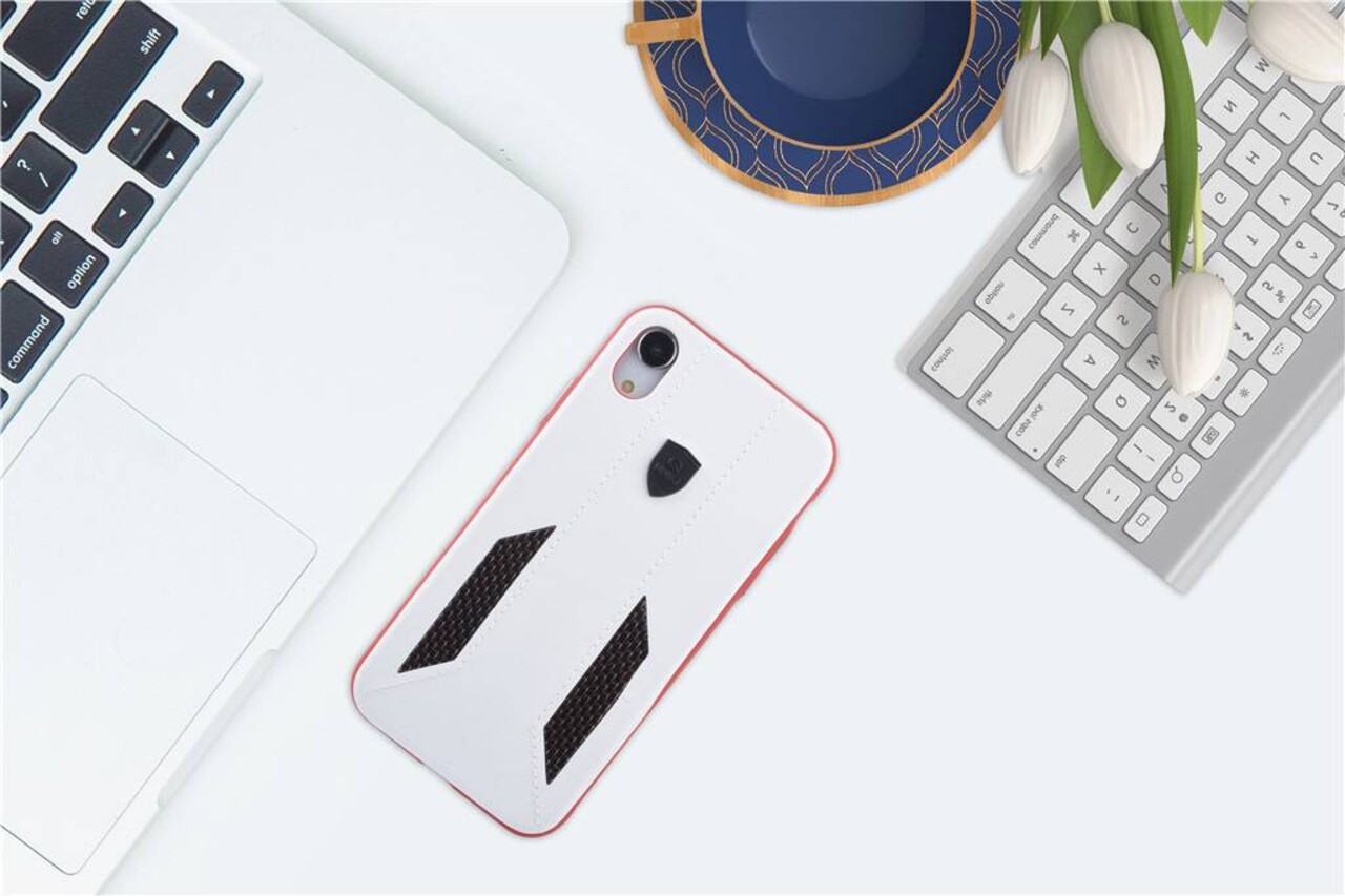 UNIQ Accessory UNIQ Accessory iPhone XR Kunstleer Hard Case Back cover - Wit UNIQ Accessory UNIQ Accessory iPhone XR Kunstleer Hard Case Back cover - Wit