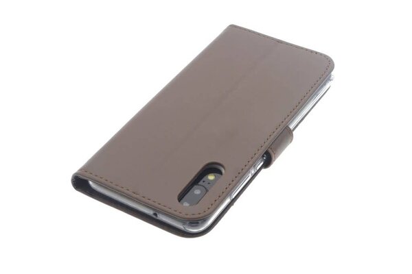 Huawei P20 Card holder Brown Book type case for P20 Magnetic closure Huawei P20 Card holder Brown Book type case for P20 Magnetic closure