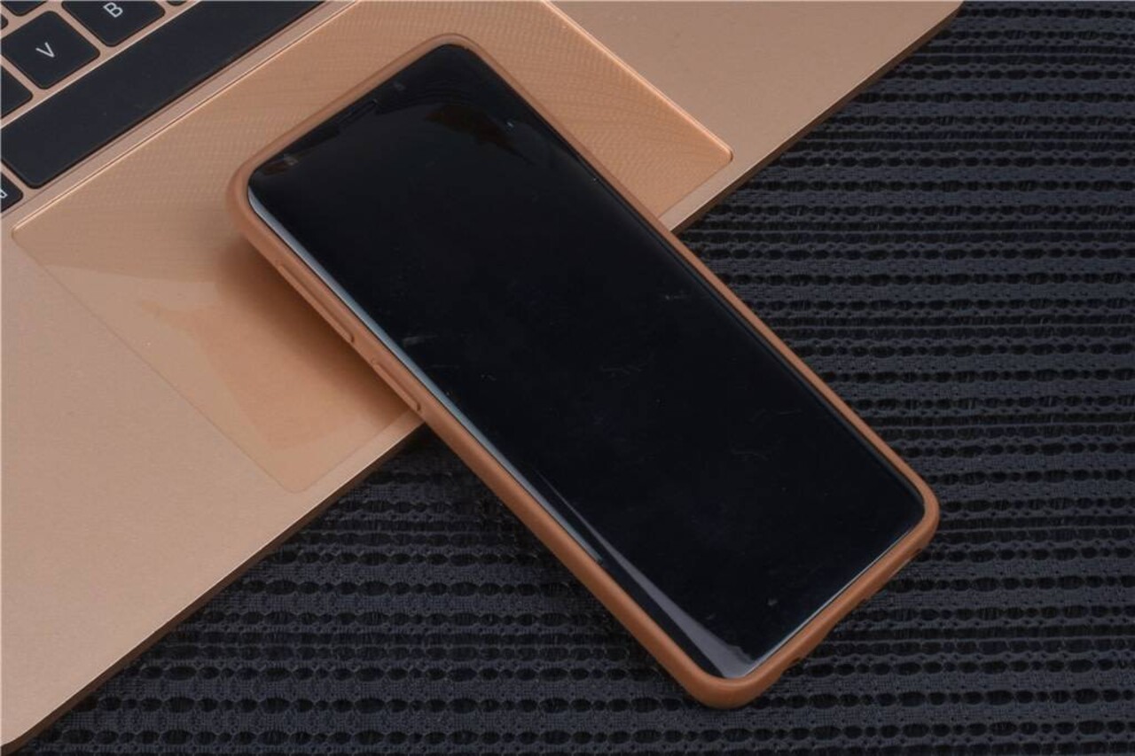 UNIQ Accessory Backcover für Galaxy S9 - Braun (8719273285251) UNIQ Accessory Backcover für Galaxy S9 - Braun (8719273285251)