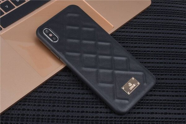UNIQ Accessory Backcover für iPhone Xs Max - Schwarz (8719273285121) UNIQ Accessory Backcover für iPhone Xs Max - Schwarz (8719273285121)