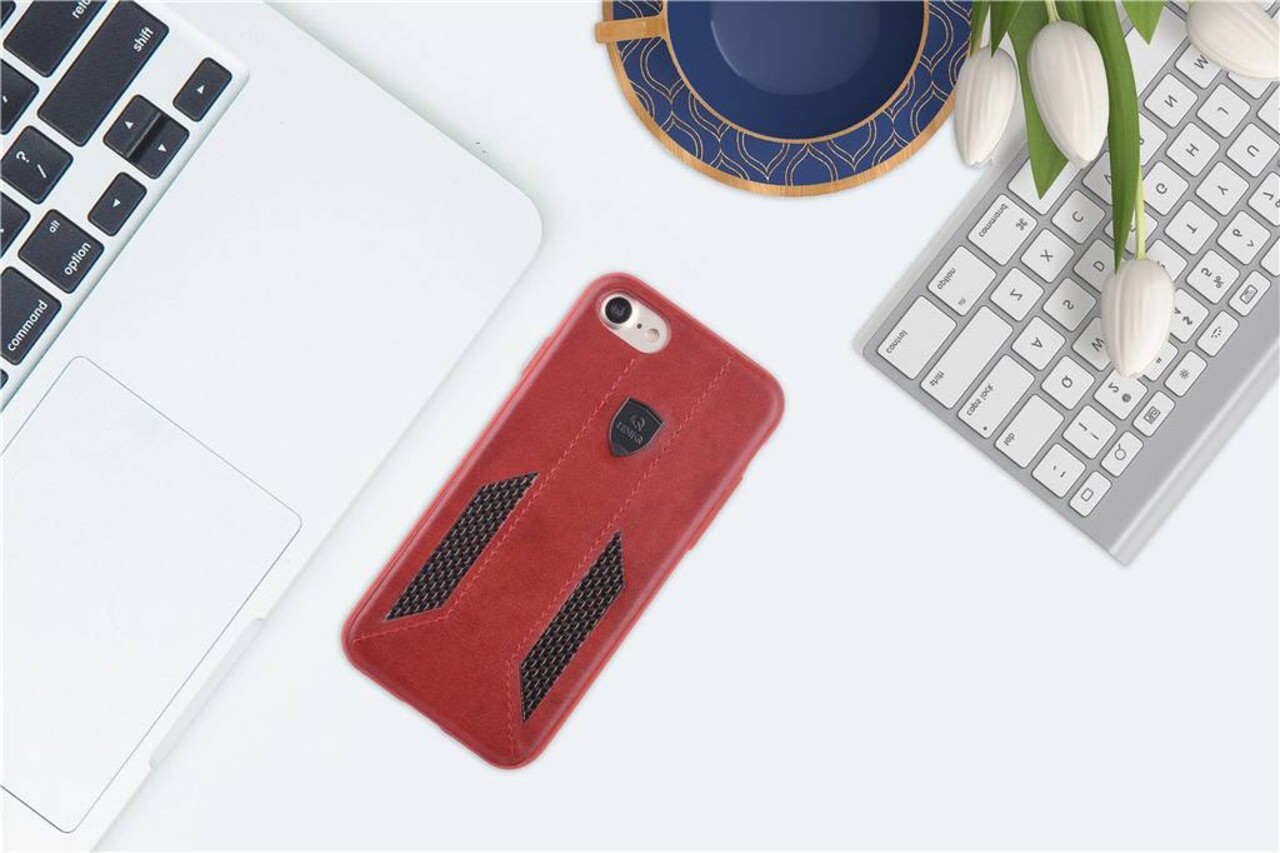 UNIQ Accessory UNIQ Accessory iPhone 7-8 Kunstleer Hard Case Back cover - Rood UNIQ Accessory UNIQ Accessory iPhone 7-8 Kunstleer Hard Case Back cover - Rood