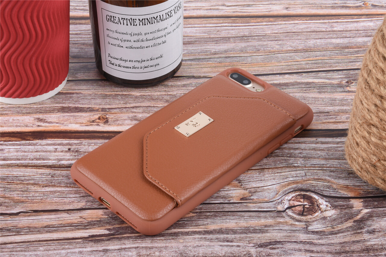 UNIQ Accessory Backcover für iPhone 7-8 Plus - Braun (8719273285428) UNIQ Accessory Backcover für iPhone 7-8 Plus - Braun (8719273285428)