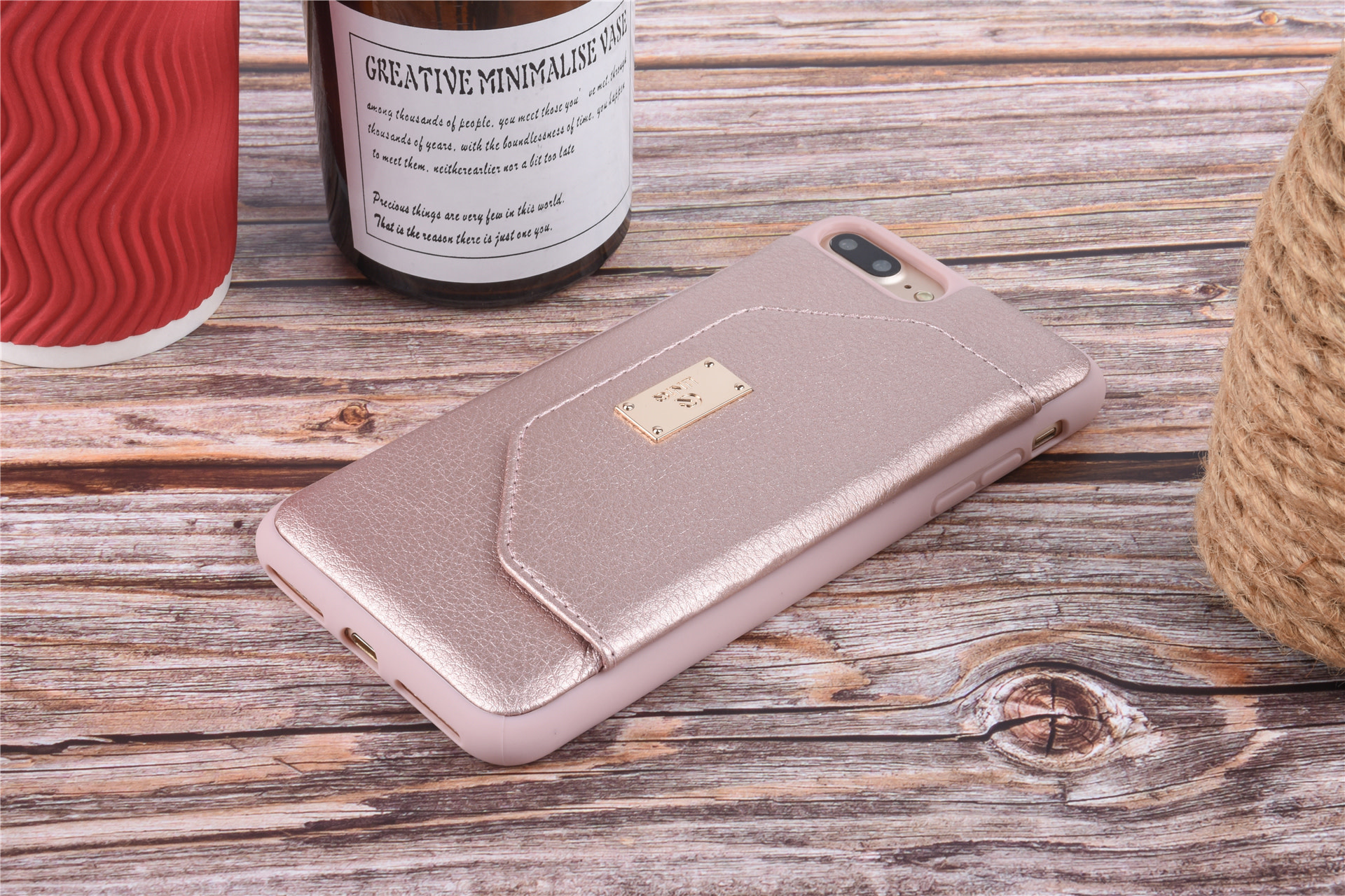 UNIQ Accessory Backcover voor iPhone 7-8 Plus - Rose Gold (8719273285435), foto 4 van 6