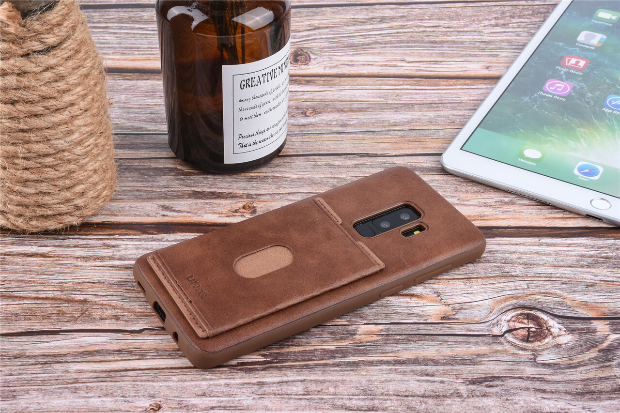 UNIQ Accessory UNIQ Accessory Galaxy S9 Plus Kunstleer Backcover hoesje met portemonnee - Bruin UNIQ Accessory UNIQ Accessory Galaxy S9 Plus Kunstleer Backcover hoesje met portemonnee - Bruin