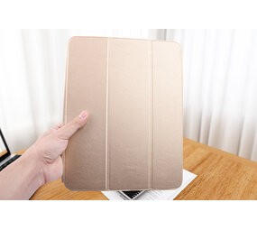 Apple iPad Pro 12.9 (2018) Goud Smart Case - Book Case Tablethoes Apple iPad Pro 12.9 (2018) Goud Smart Case - Book Case Tablethoes