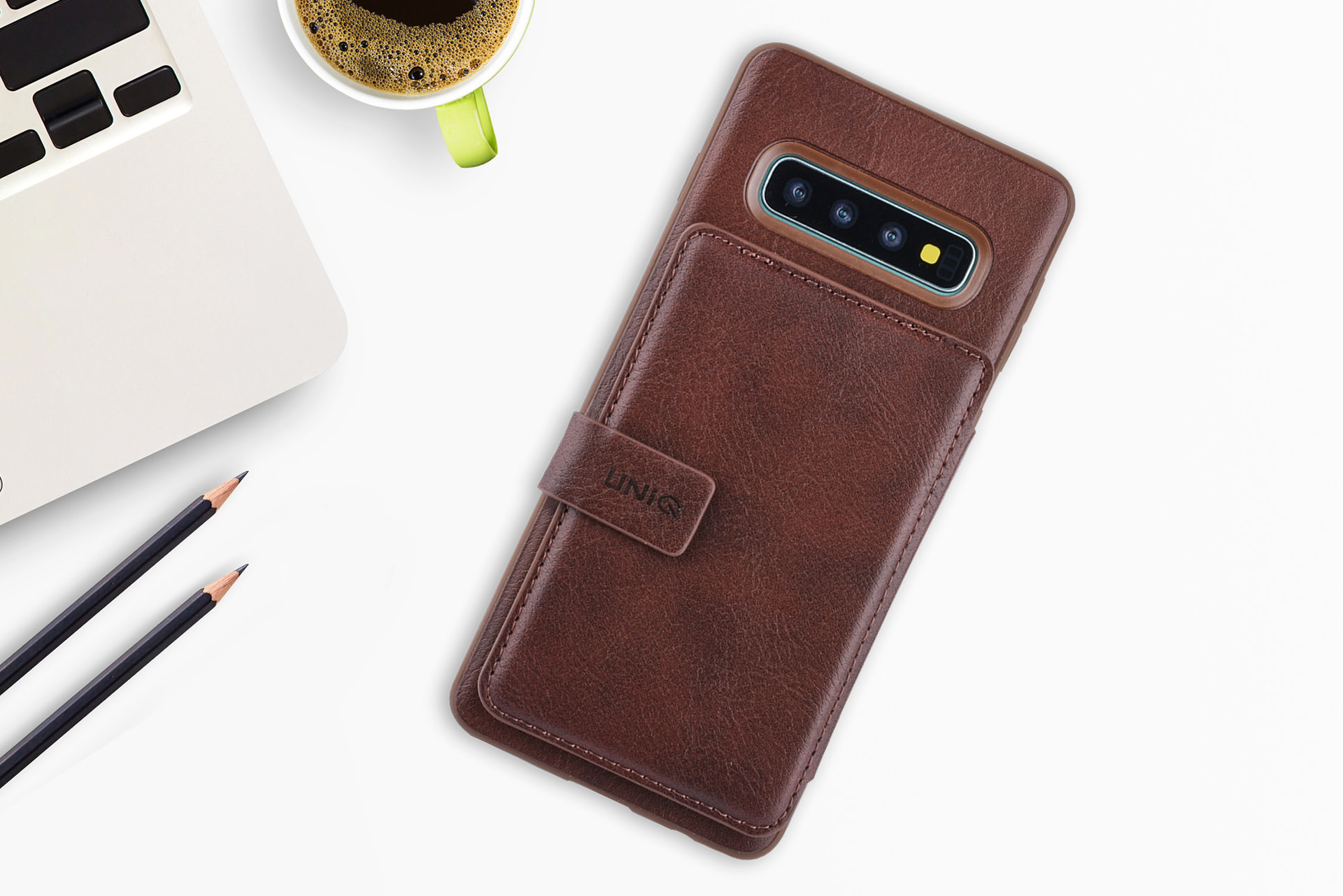 UNIQ Accessory UNIQ Accessory Galaxy S10 Plus Kunstleer Backcover hoesje met clip pasjeshouder - Bruin