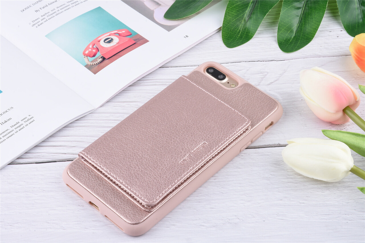 UNIQ Accessory UNIQ Accessory iPhone 7-8 Plus Kunstleer Backcover hoesje - Roze UNIQ Accessory UNIQ Accessory iPhone 7-8 Plus Kunstleer Backcover hoesje - Roze