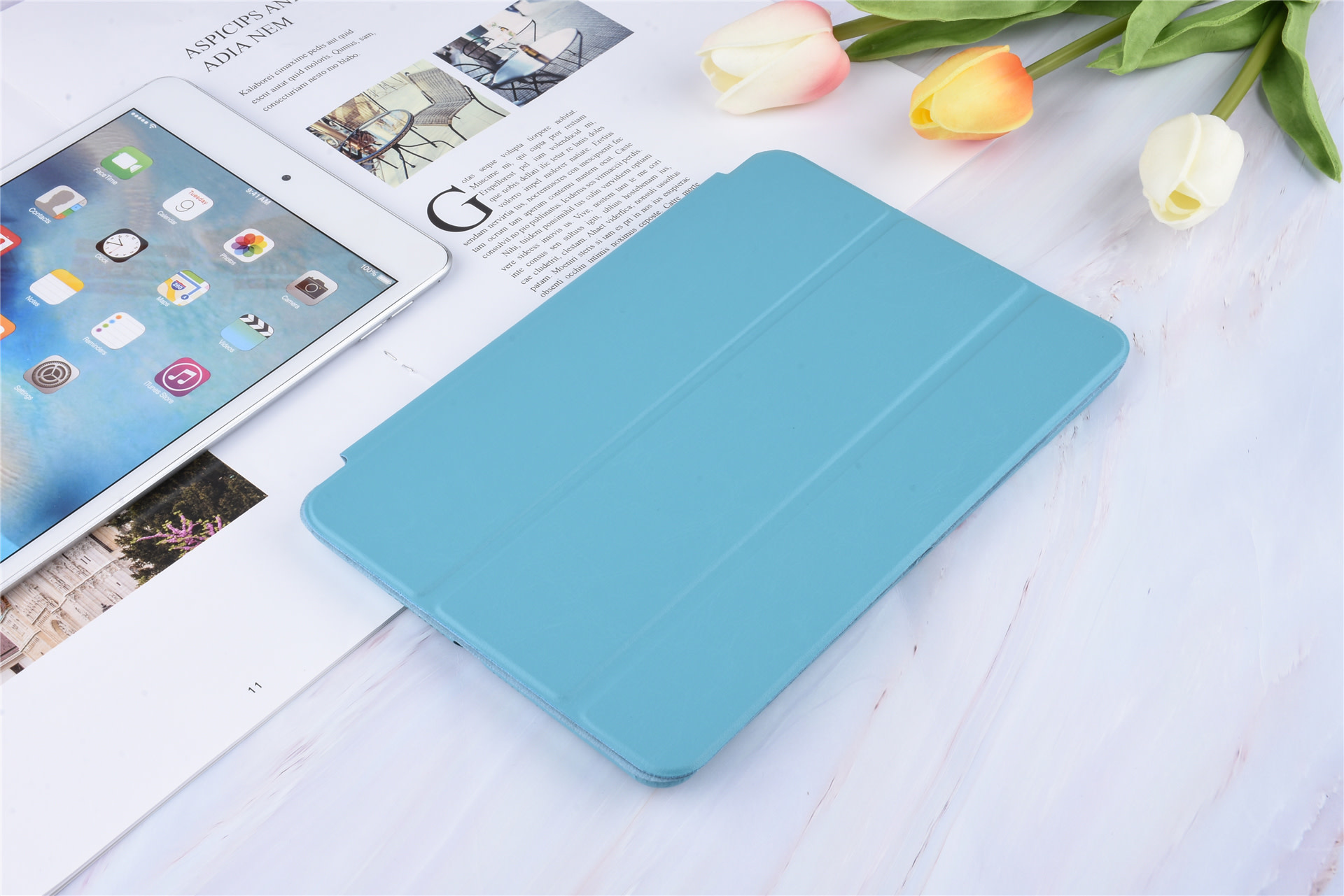 Apple iPad Mini 5 Blauw Smart Case - Book Case Tablethoes, foto 3 van 6