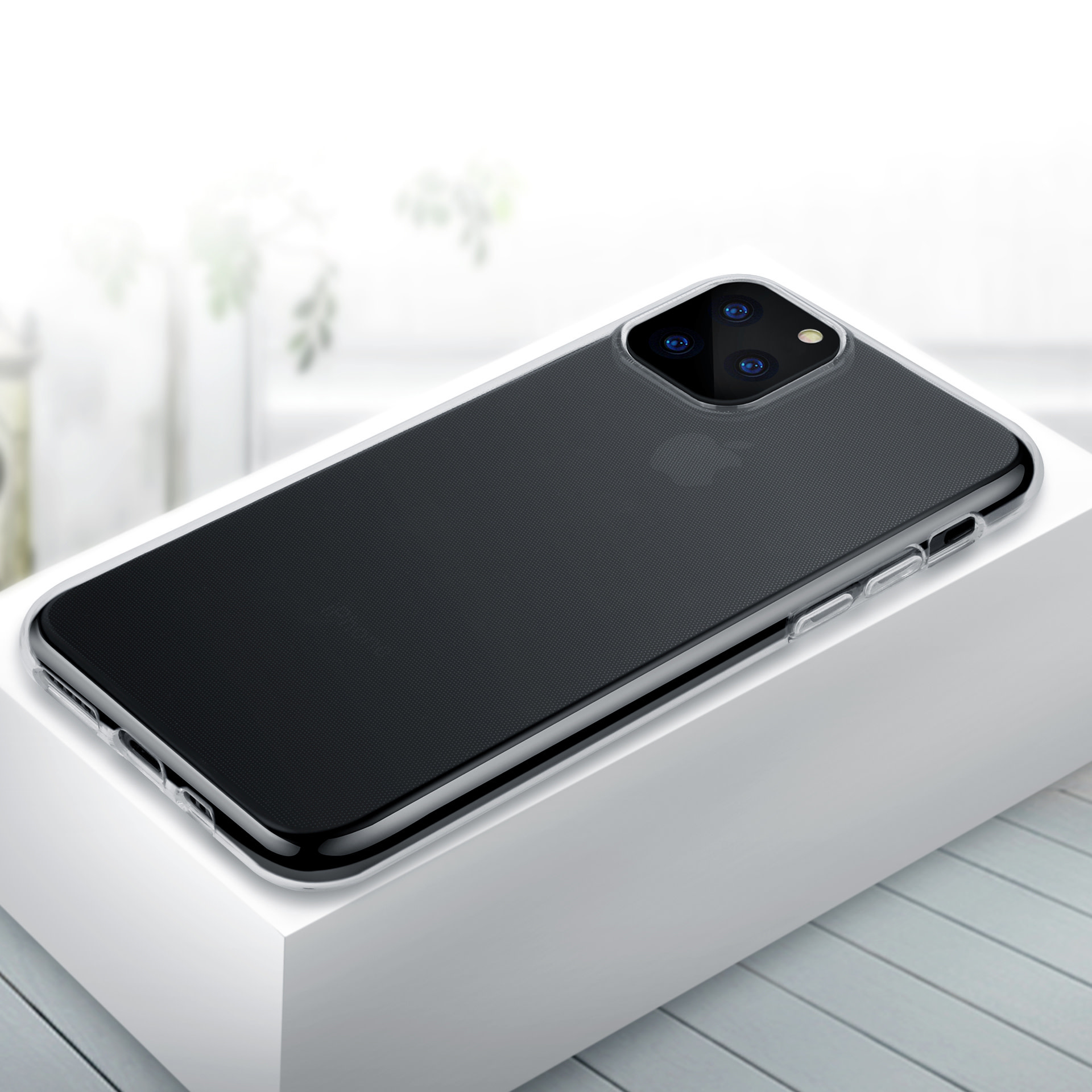 iPhone 11 Pro Transparant Slim Backcover hoesje - Soft Touch - TPU, foto 3 van 3