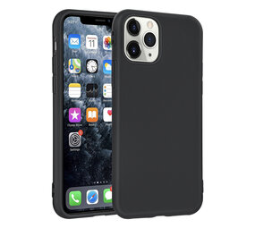 Apple iPhone 11 Pro Zwart Backcover hoesje Silicone - Soft Touch