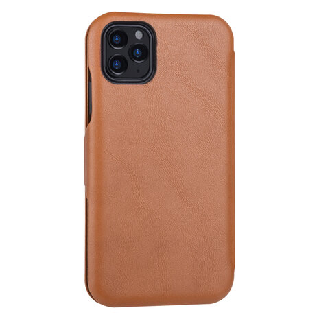 UNIQ Accessory UNIQ Accessory Bruin hoesje iPhone 11 Pro Max - Book Case - Elegance Series - Pasjeshouder UNIQ Accessory UNIQ Accessory Bruin hoesje iPhone 11 Pro Max - Book Case - Elegance Series - Pasjeshouder