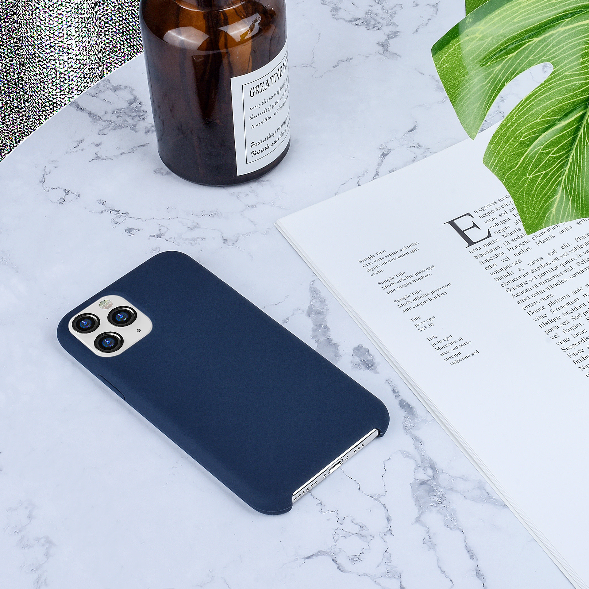 Apple iPhone 11 Pro Blauw Backcover hoesje Soft Touch, foto 5 van 5