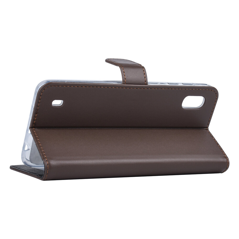 Bruin hoesje Samsung Galaxy A10 (2019) Book Case - Pasjeshouder - Magneetsluiting (A105F) Bruin hoesje Samsung Galaxy A10 (2019) Book Case - Pasjeshouder - Magneetsluiting (A105F)