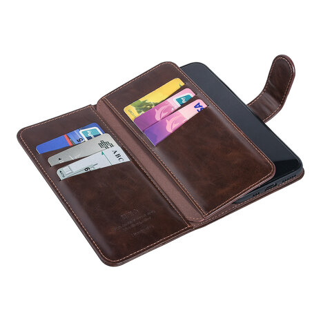 UNIQ Accessory UNIQ Accessory Donker Bruin hoesje iPhone 11 Pro - Book Case - Zachte huid UNIQ Accessory UNIQ Accessory Donker Bruin hoesje iPhone 11 Pro - Book Case - Zachte huid